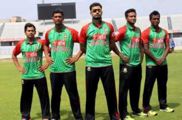 টাইগারদের নতুন জার্সি উন্মোচন